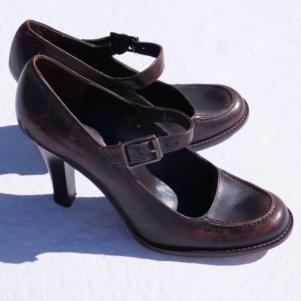 Vintage 90s Kors brown leather Mary Jane heels